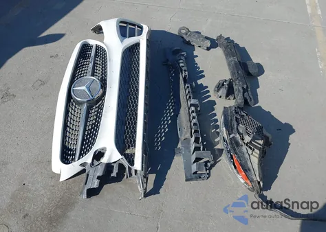 2019 Mercedes-Benz C 300 из США, поврежденный, VIN 55SWF8DB7KU320700